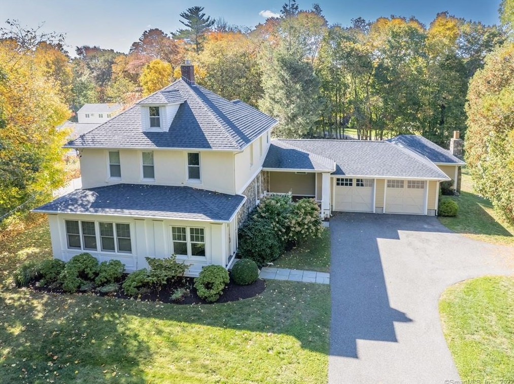 31 S Olmstead Ln, Ridgefield, CT 06877