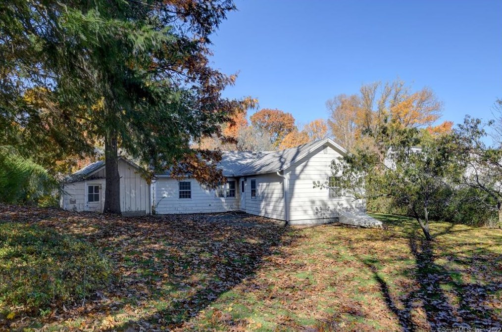 15 Ramapoo Hill Rd, Ridgefield, CT 06877