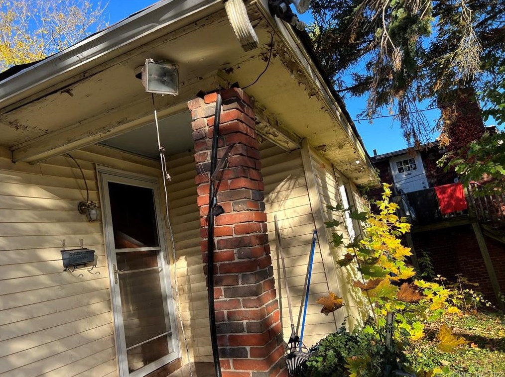 11 Maynard St, Middletown, CT 06457
