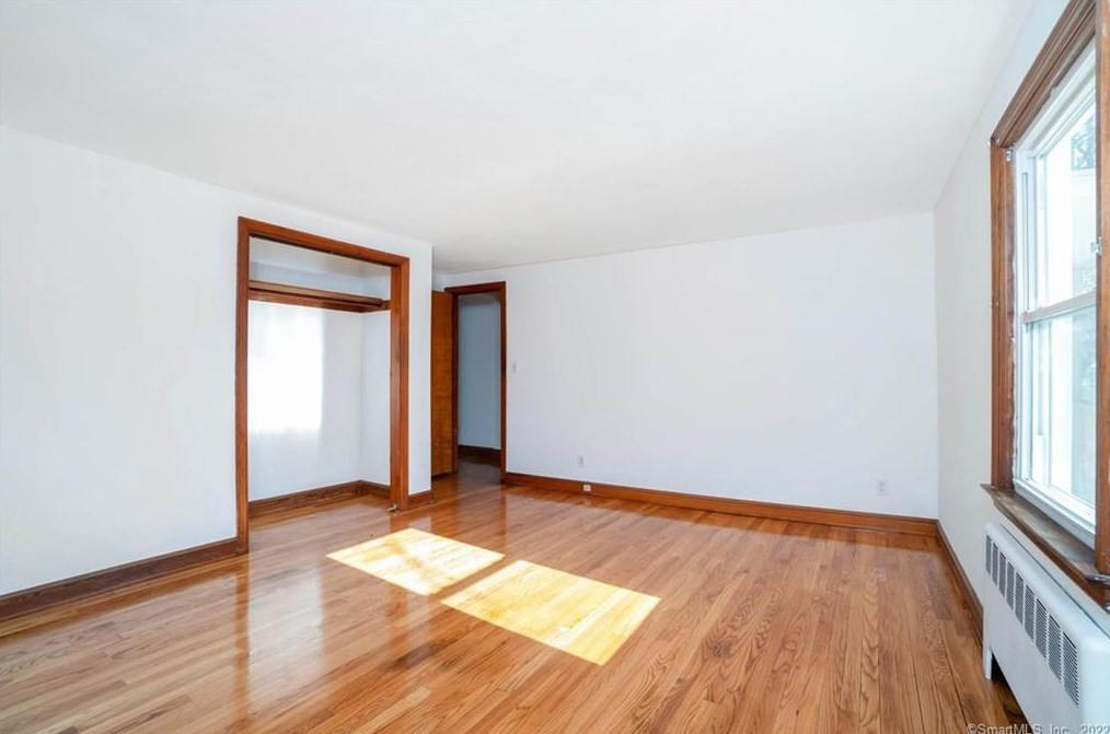 57 Vale Ave, Meriden CT 06451-2828 exterior