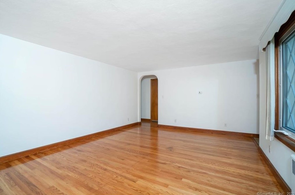 57 Vale Ave, Meriden CT 06451-2828 exterior