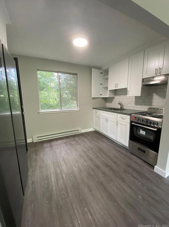 77 E Main St #9, Plainville, CT 06062