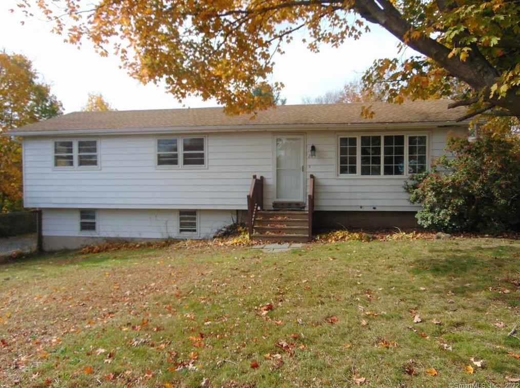 285 Spindle Hill Rd, Waterbury, CT 06716