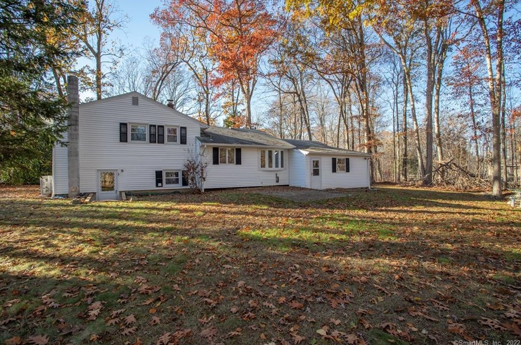 198 Stevenstown Rd, Westbrook CT  06498-1407 exterior