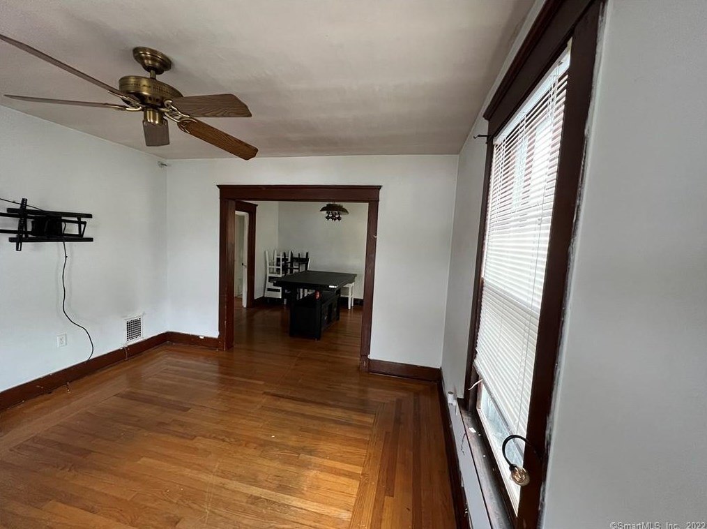 95 Lamson St, New Haven, CT 06516