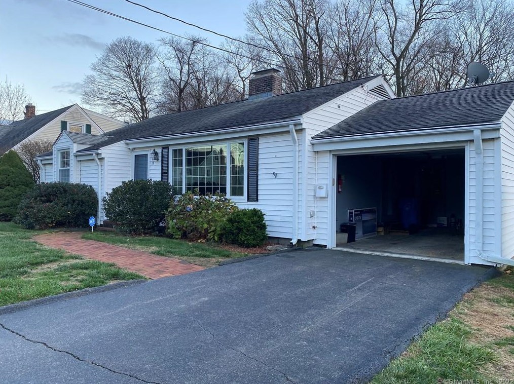 15 Kerin Dr, New Britain, CT 06053