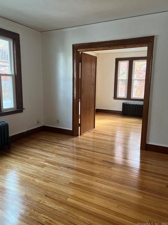 28 Arnold St, Hartford CT  06106-3504 exterior