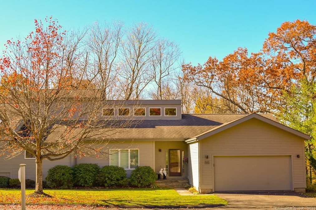 28 Gatewood #28, Avon, CT 06001