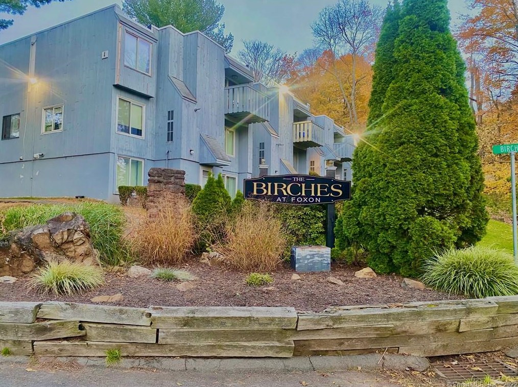 11 Cedar Ct #i, New Haven, CT 06513