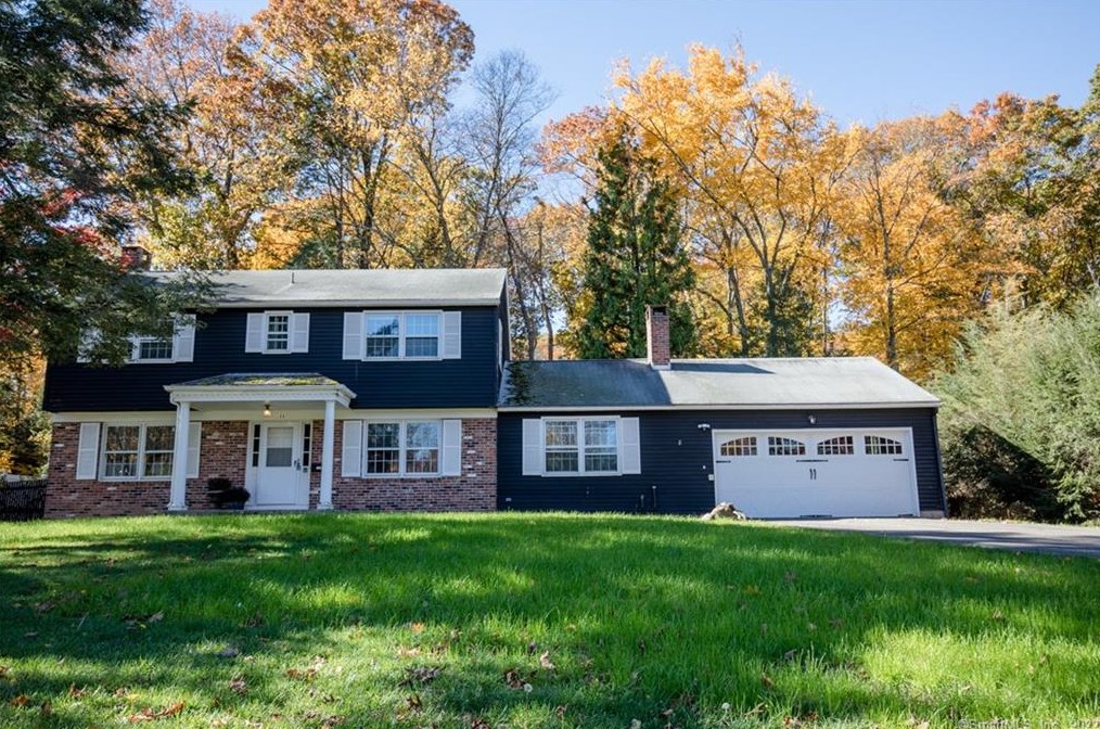 153 N Timber Ln, Cheshire, CT 06410