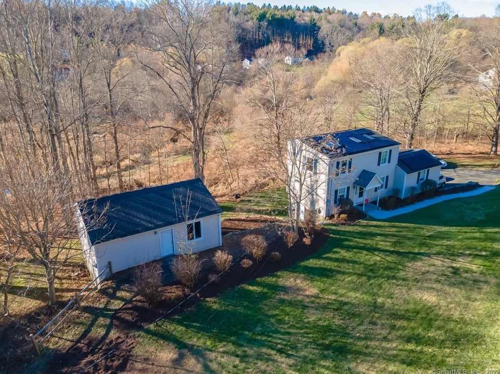 32 Bridgewater Rd, Northville, CT 06776