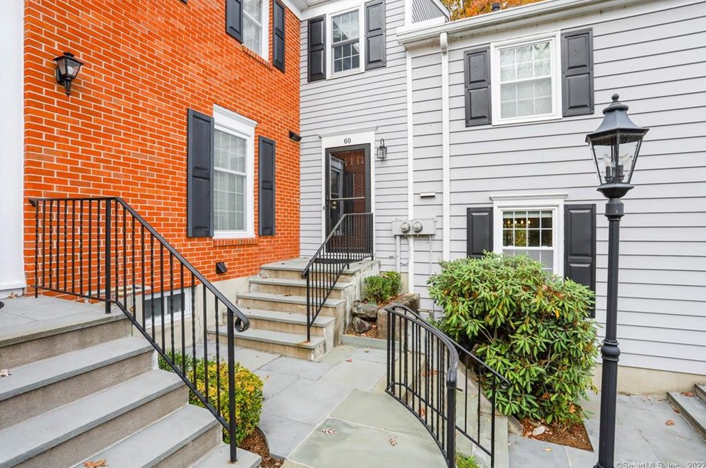 60 Greenwich Hills Dr Unit 60, Greenwich, CT