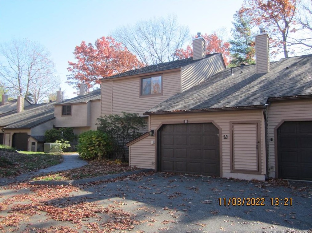 8 Sycamore Ln Unit 8, Avon, CT