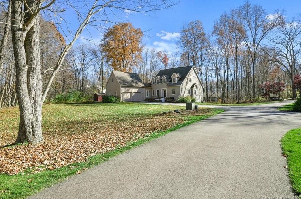 302 Jagger Ln, Hebron, CT 06248