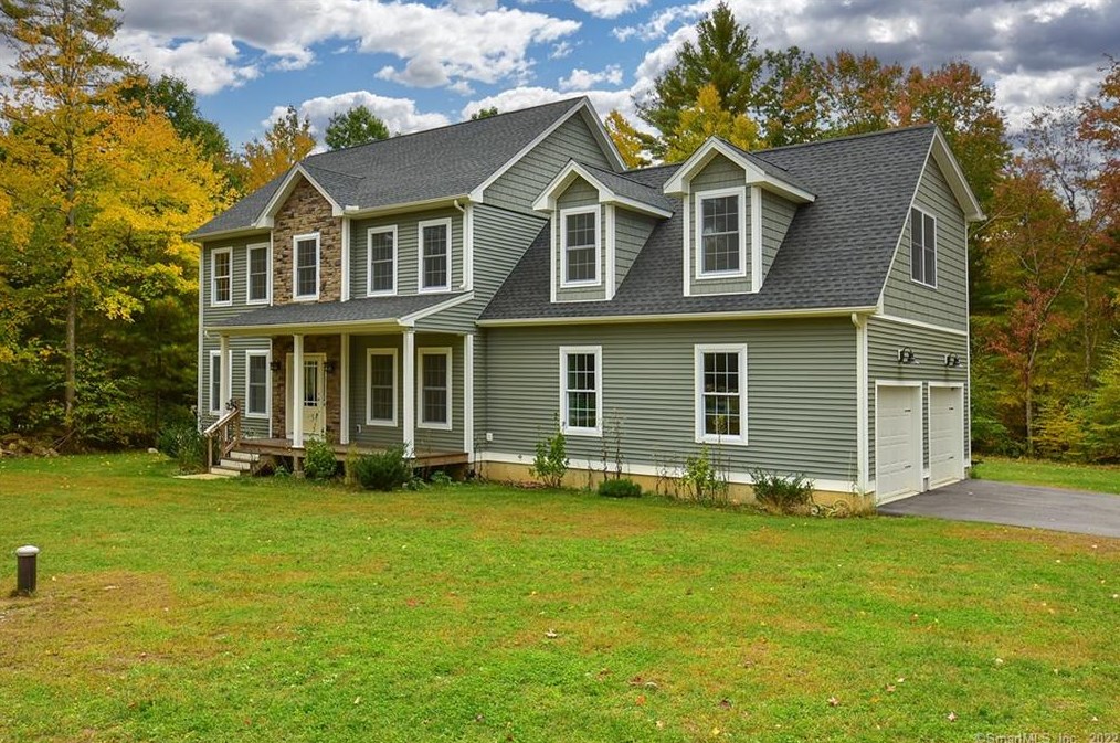 3 Angela Ln, W Willington, CT 06279