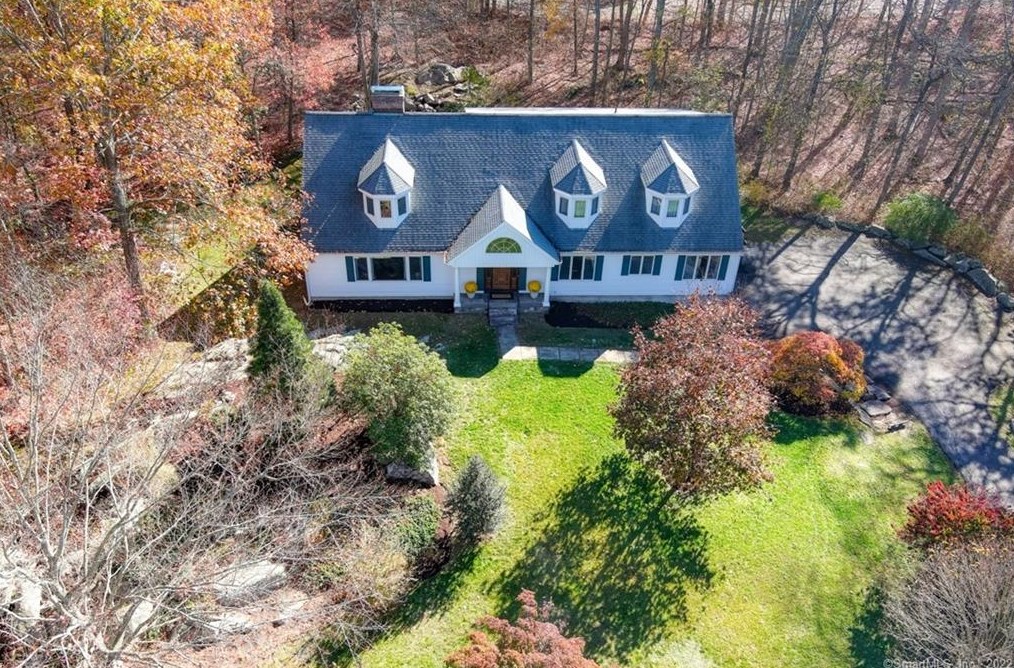 321 Thayer Pond Rd, Wilton, CT 06897
