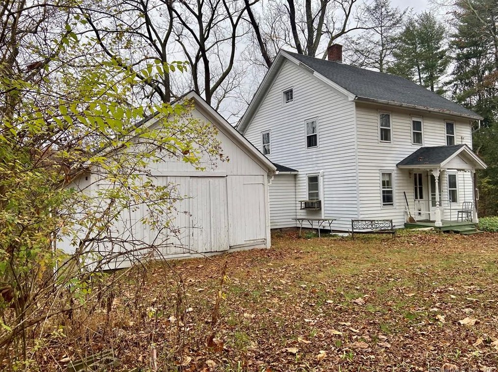 22 Waller Rd, Gaylordsville, CT 06755