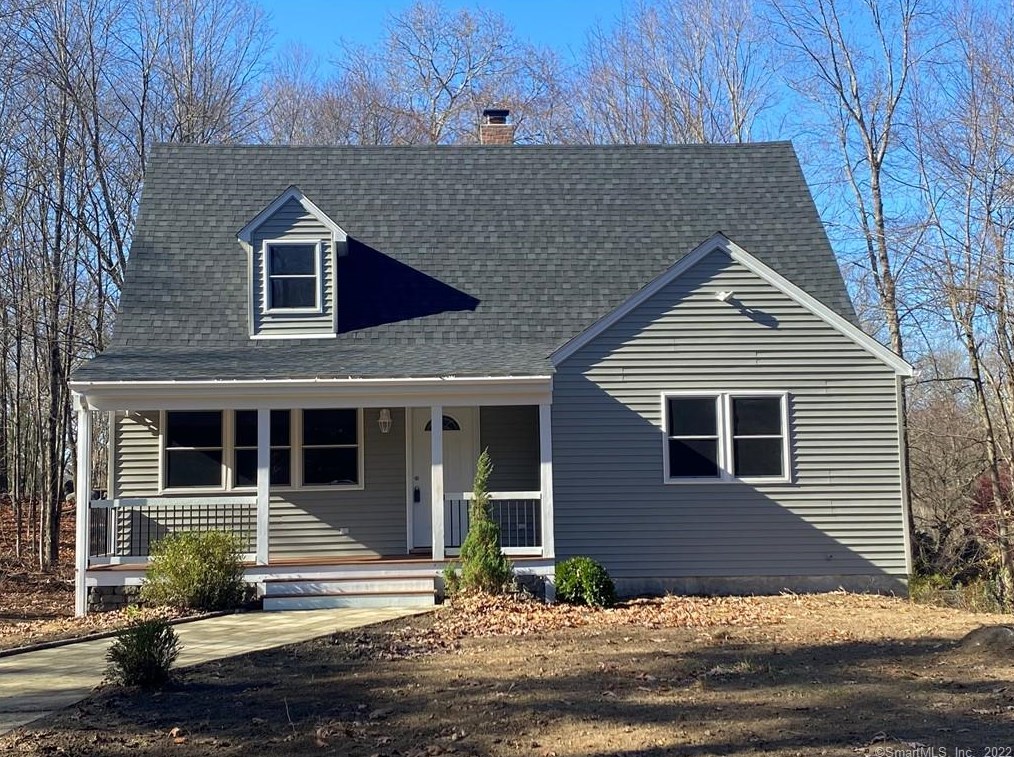 51 Botsford Hill Rd, Newtown, CT 06470