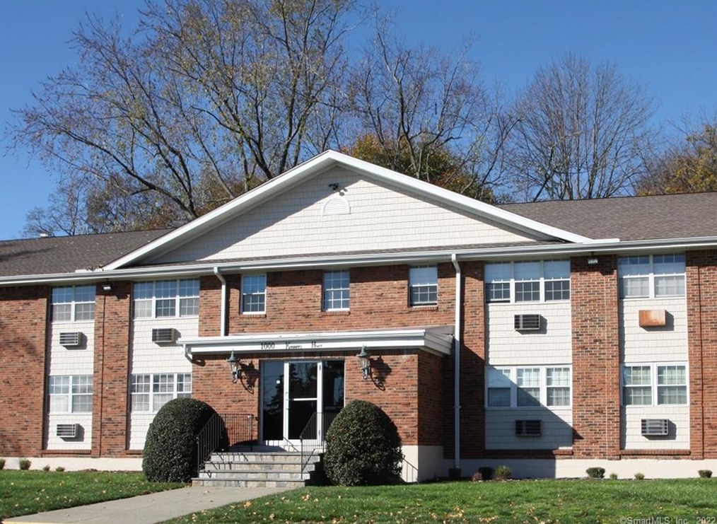 1000 Knapps Hwy #23, Fairfield, CT 06824