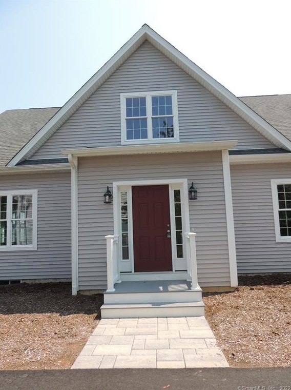 10 Cedar St, Branford, CT 06405