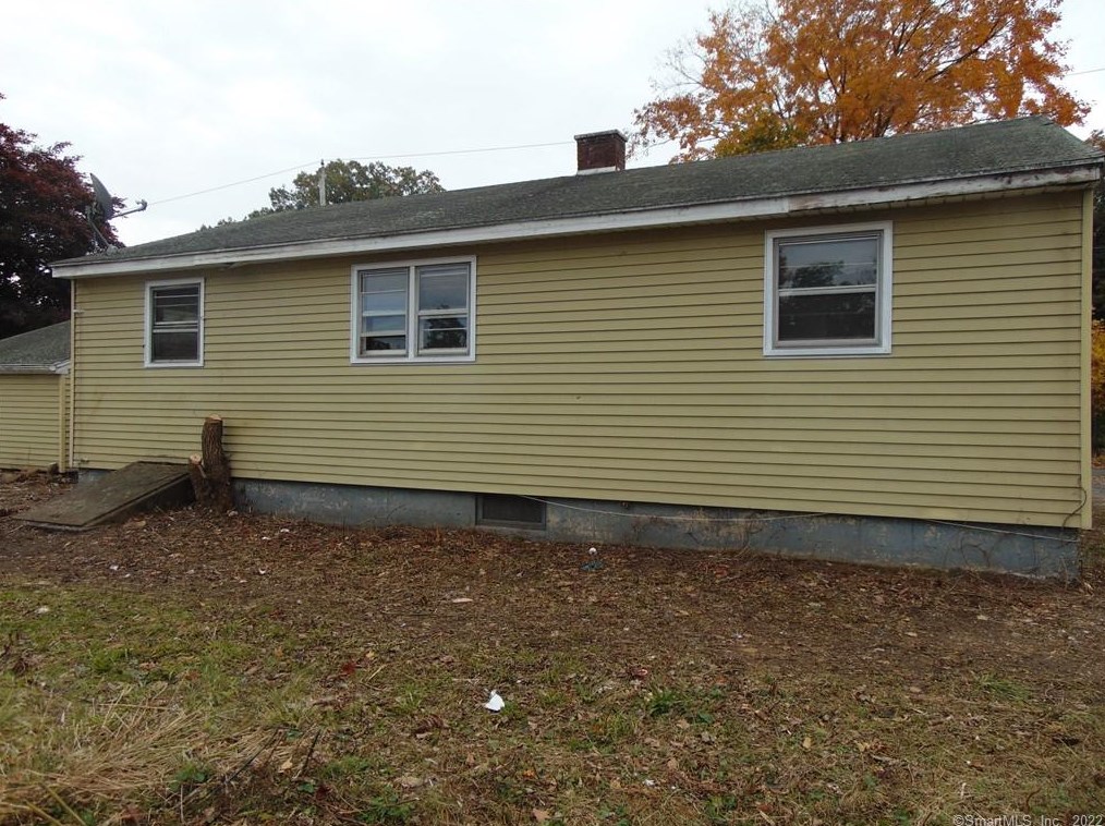 6 Stetson St, Wallingford, CT 06492