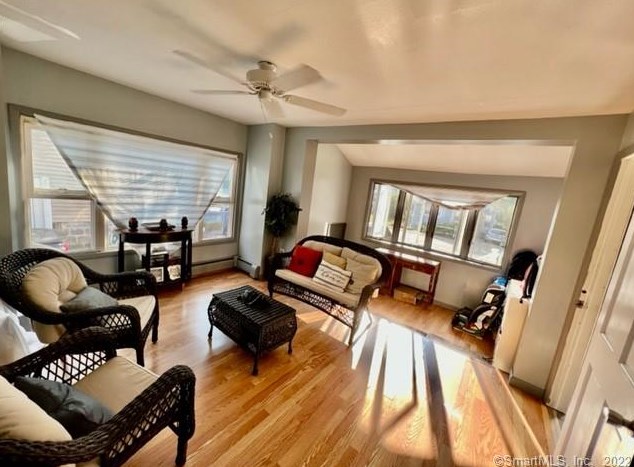 99 Coe Ave, New Haven, CT 06512-4717
