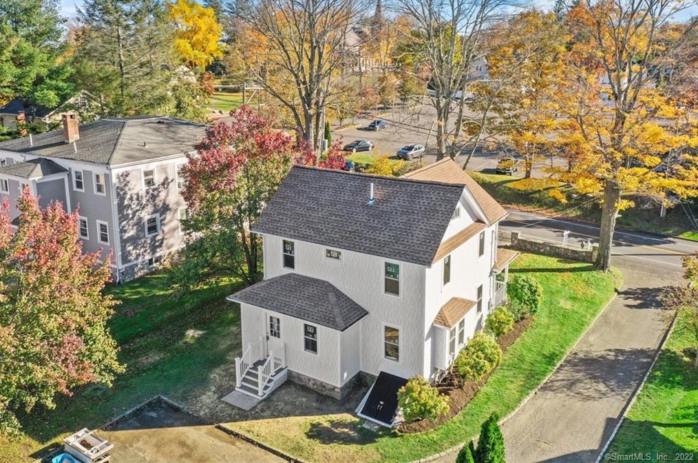 6 Barry Ave, Ridgefield, CT 06877
