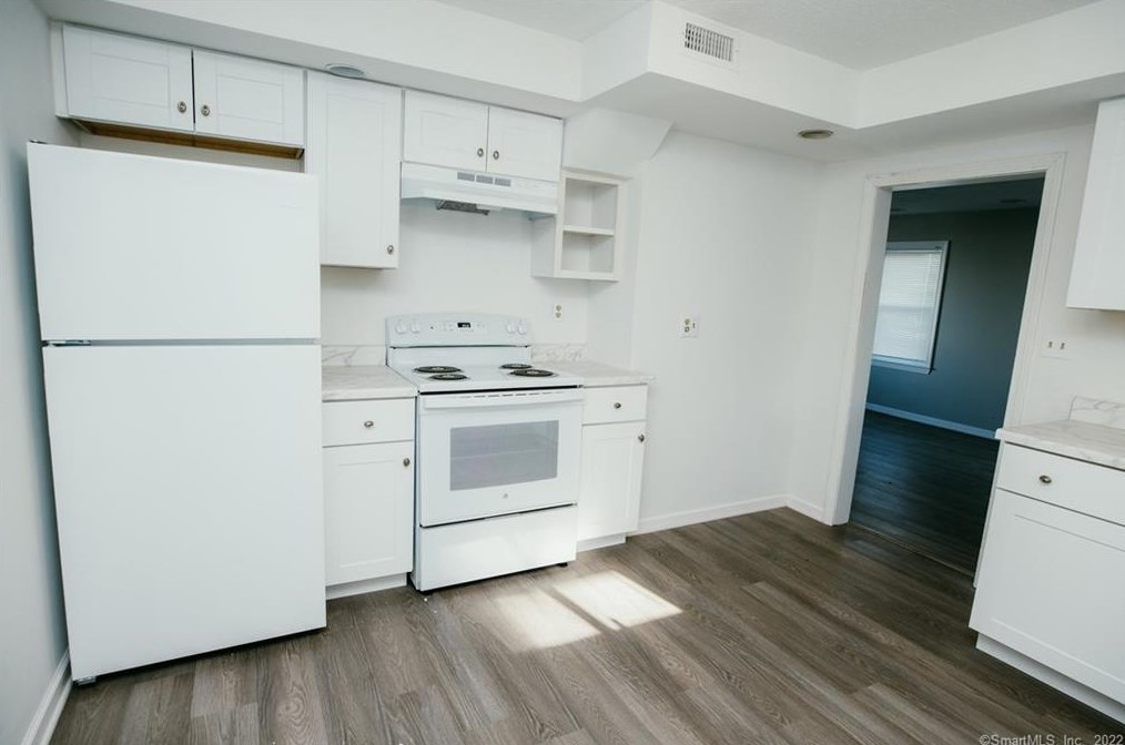 19 Rhea St, New Haven CT  06512-4324 exterior
