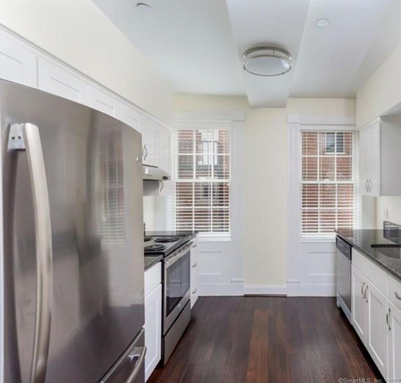 36 Lewis St #a, Hartford, CT 06103