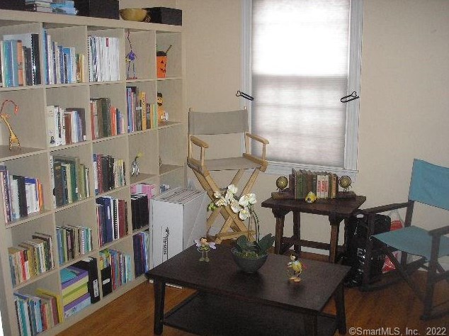 180 Front St, New Haven CT  06513-3201 exterior