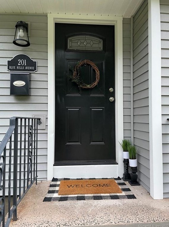 201 Blue Hills Ave, New Haven, CT 06518
