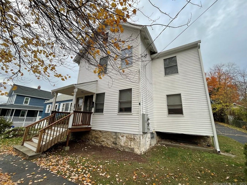 18 Ivy Pl #2, Norwalk, CT 06854