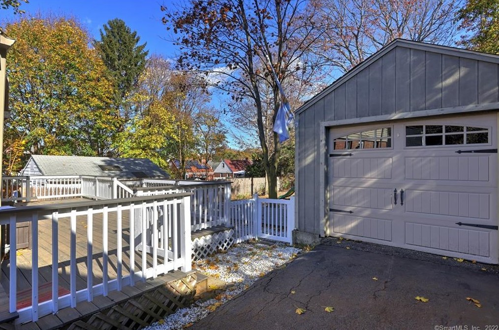 43 Farnsworth St, New-Haven, CT 06517 exterior