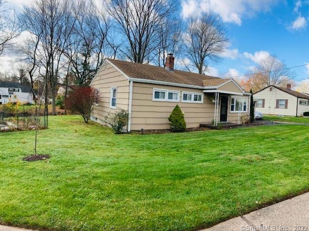 3 Greenhurst Ln, Hartford, CT 06118-2812