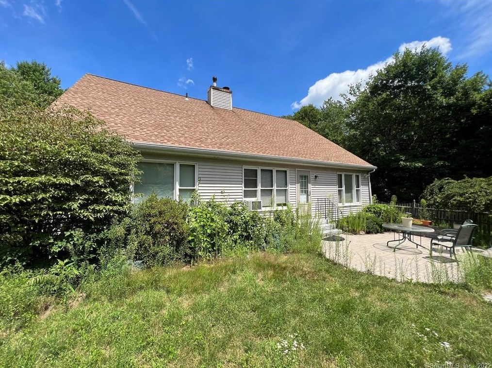 150 Conklin Rd, Stafford, CT 06076 exterior