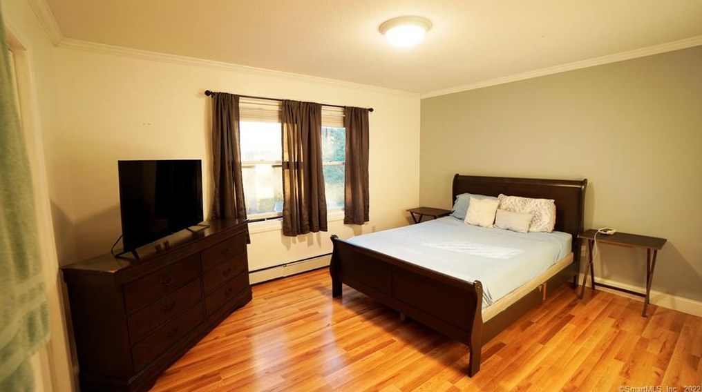 120 Applewood Ln, Union City CT  06770-3181 exterior