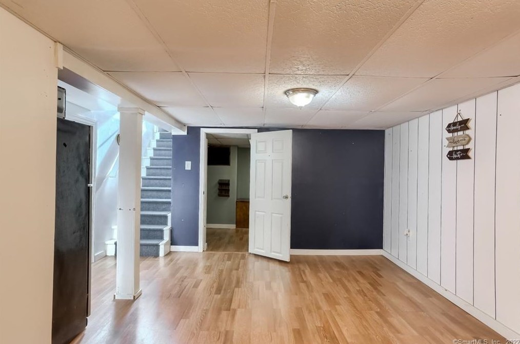 56 George Dr, Vernon CT 06066-2235 exterior