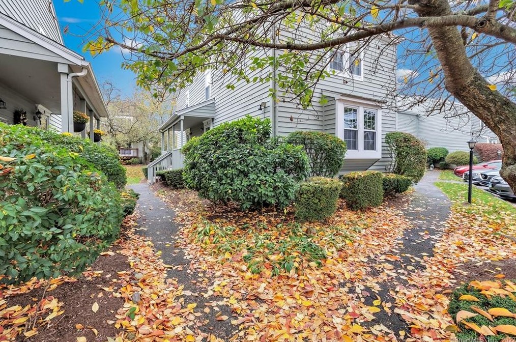 50 Ferry Ct #50, Stratford, CT 06615