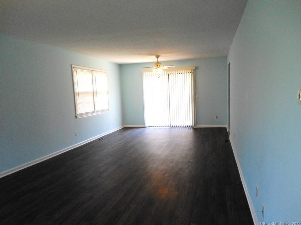 7 Derbyshire #7, Derby, CT 06418