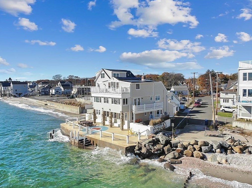 6-10 Stowe Ave, Milford, CT 06460