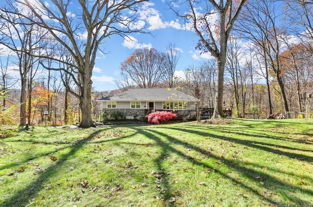 51 Whippoorwill Rd, Bethel, CT 06801