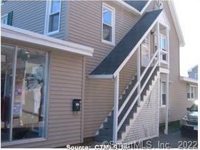 684 Boston Post Rd #2nd Floor, Madison, CT 06443