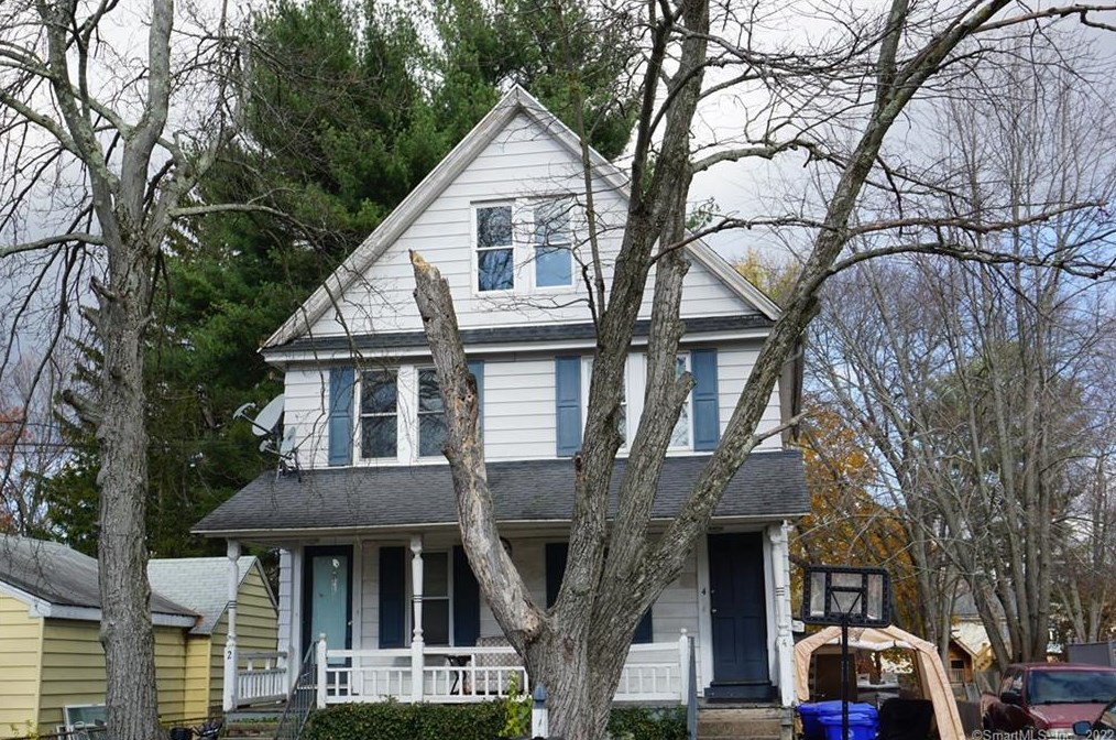 2 Holdstock Pl, Hartford, CT 06108