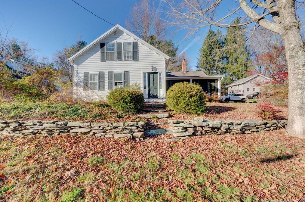 297 Main St, North Windham, CT 06247