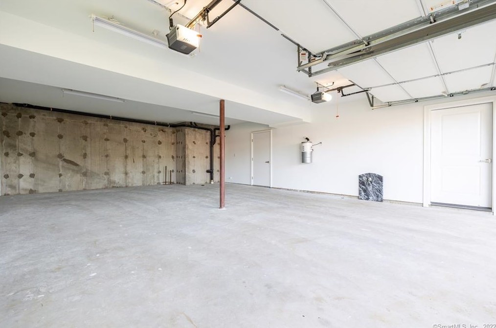 976 Deming Rd, Kensington, CT 06037