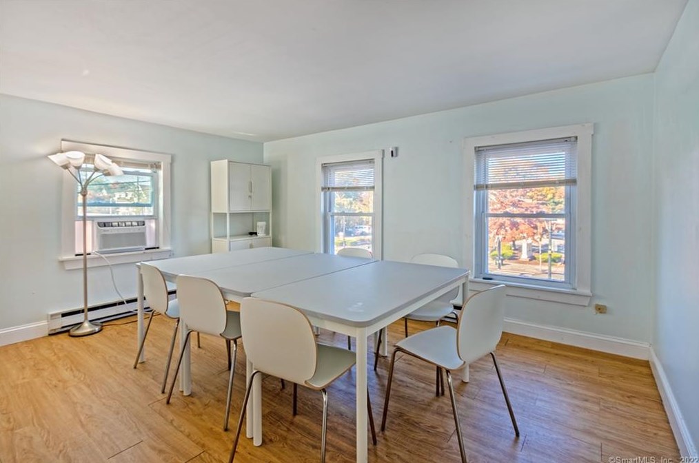 334 Main St, Niantic, CT