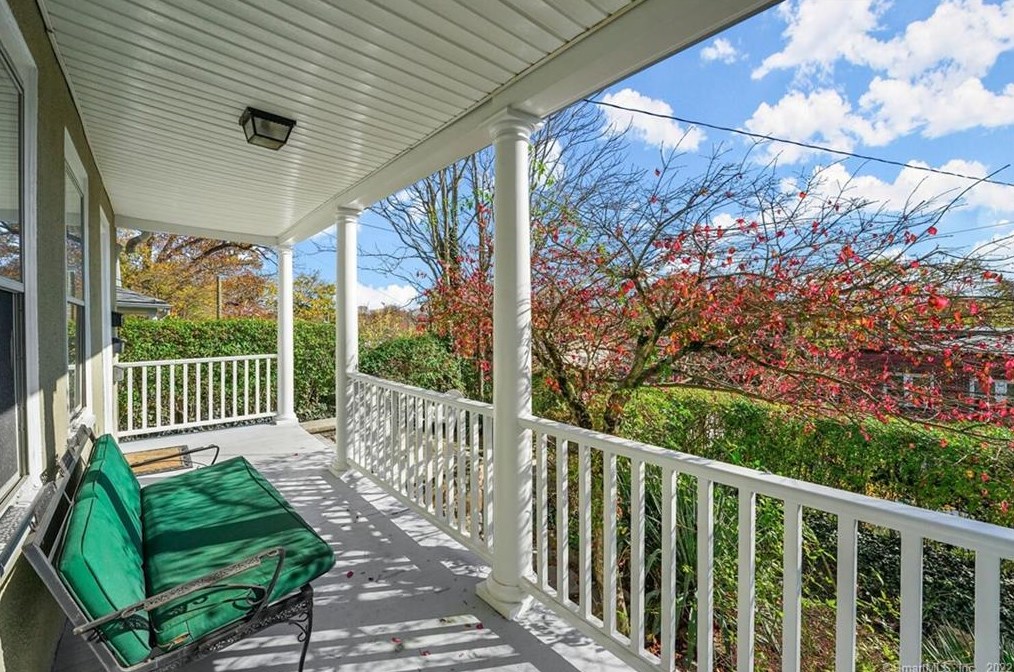 299 Bruce Park Ave, Greenwich, CT 06830
