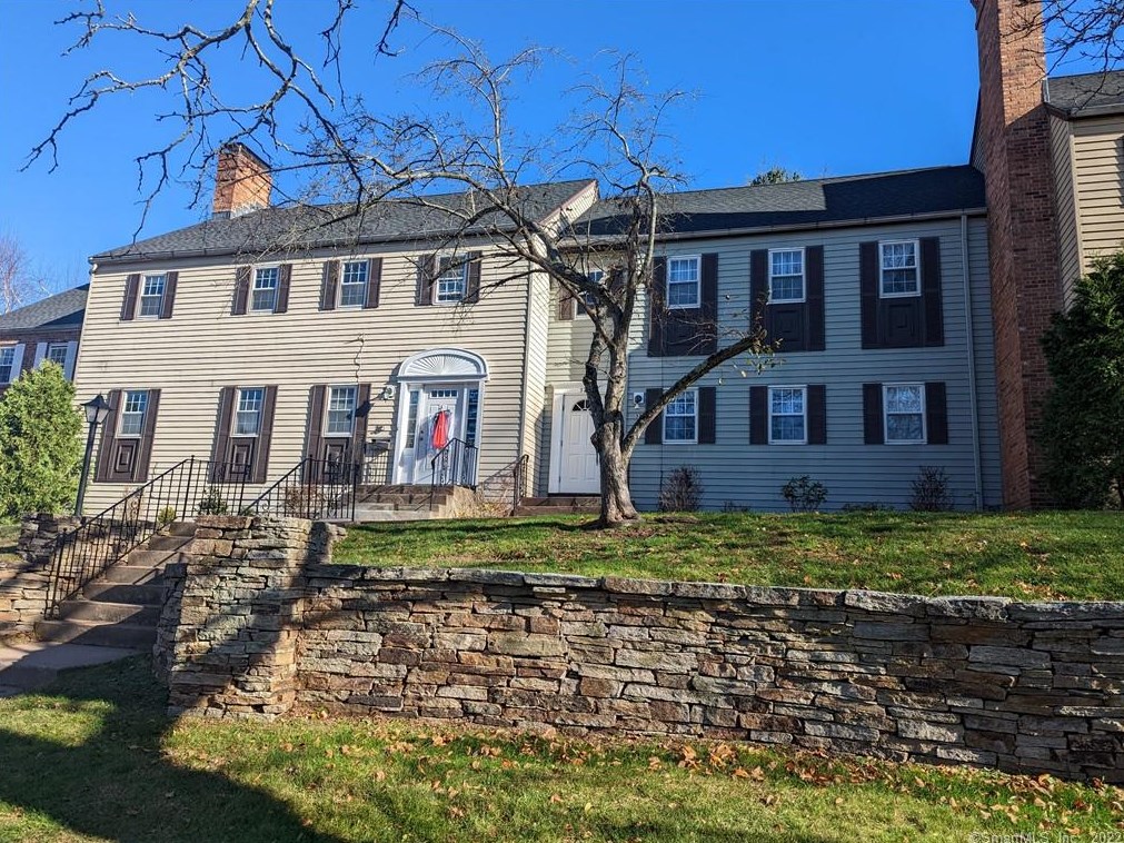 32 Willieb St #b2, Glastonbury, CT 06033