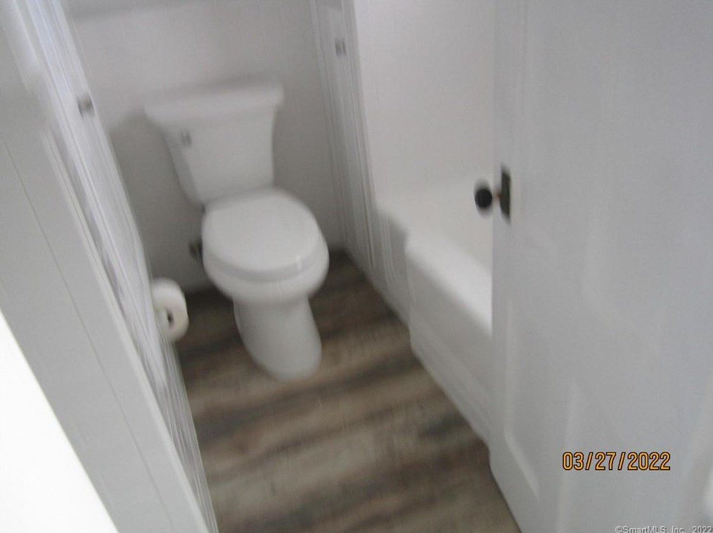 84 Alcove St #3, Meriden, CT 06451
