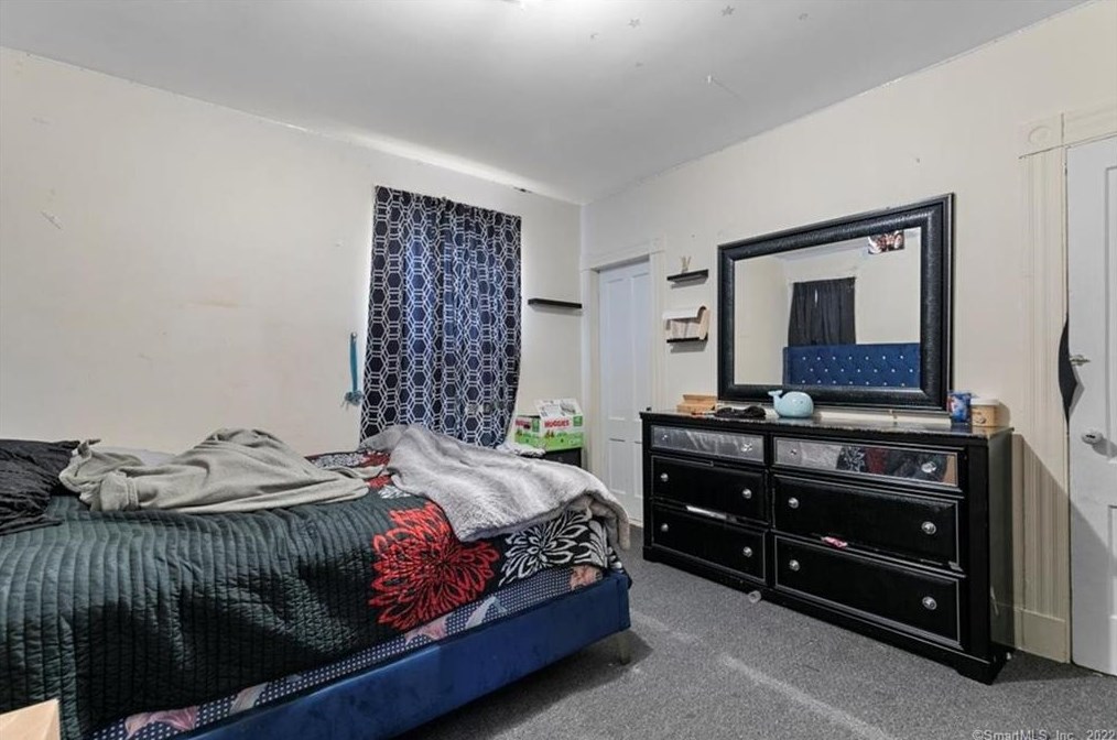 448 Ferry St, New Haven CT 06513-3618 exterior